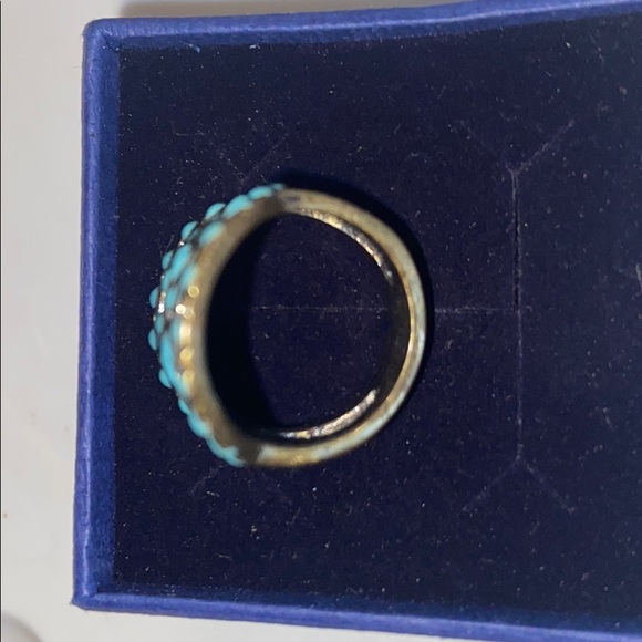 Ring 🤍 - Picture 2 of 2